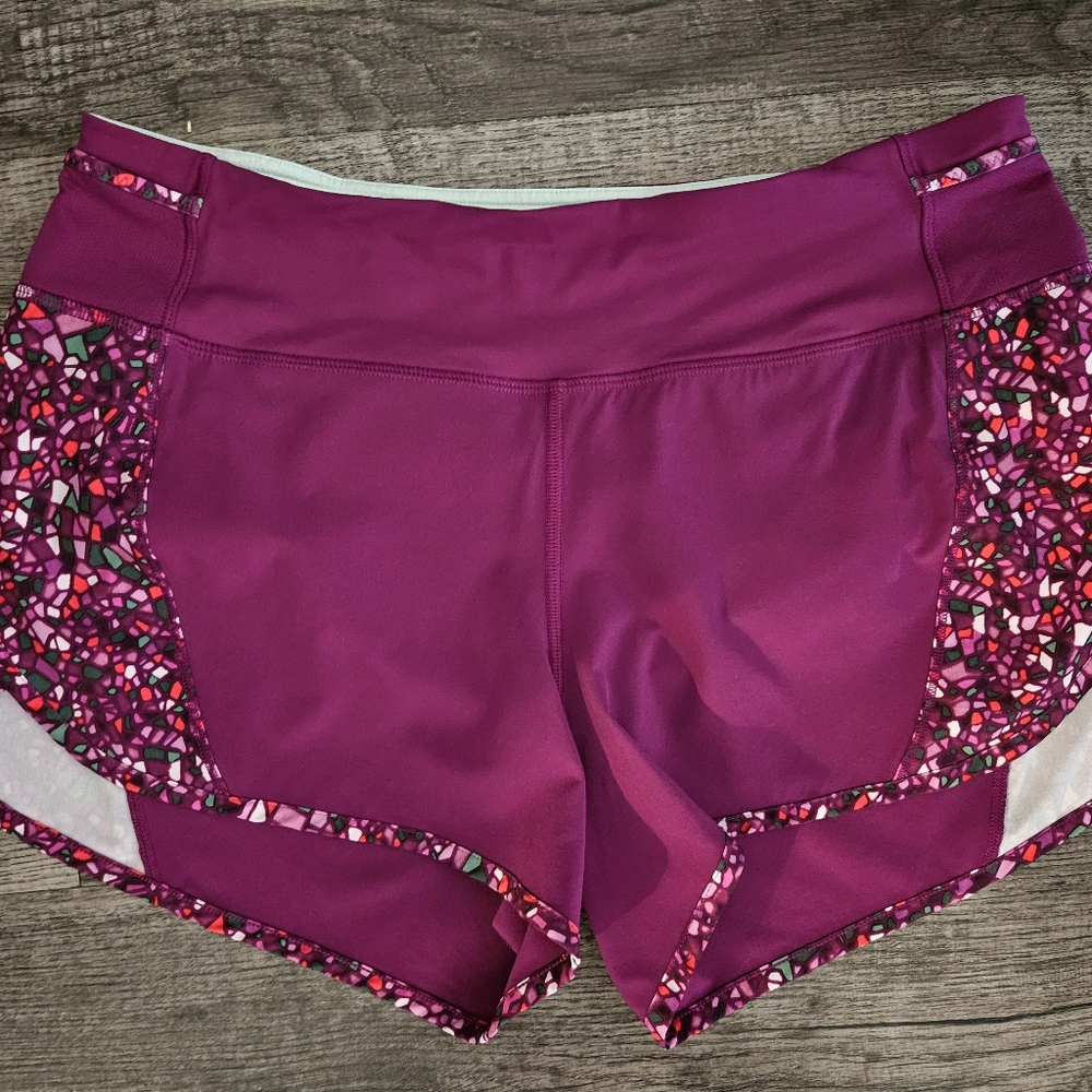 Lululemon Real Quick Short 8 Regal Plum Paradise Camo Multi EUC!